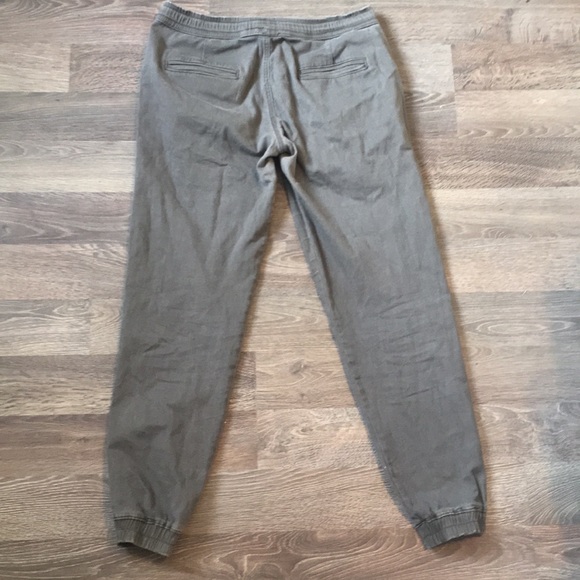 Men kaki pants - Picture 2 of 4